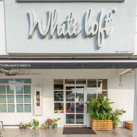 White Loft Hotel Малакка Экстерьер фото