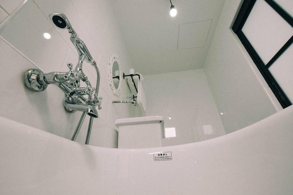 White Loft Hotel Малакка Экстерьер фото